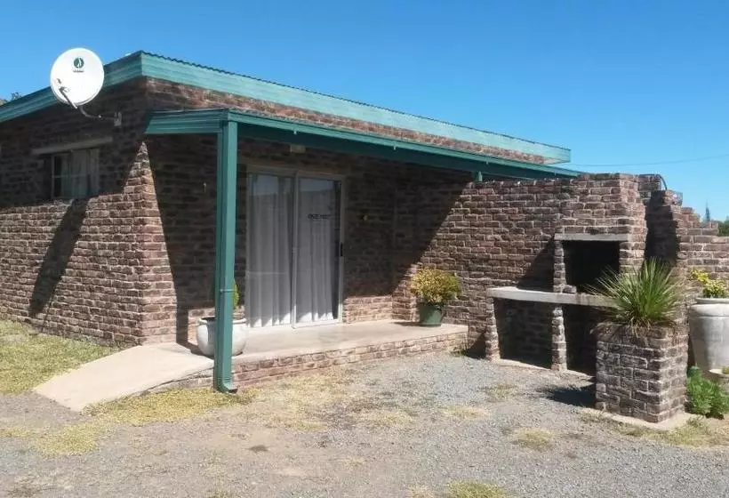 Majatalo Onze Rust Guest House And Caravanpark