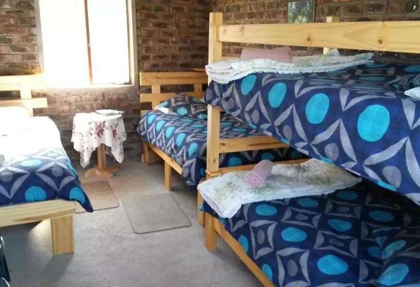 Majatalo Onze Rust Guest House And Caravanpark