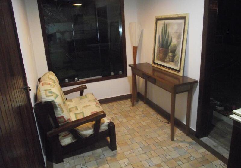 بنسيون Pousada Kactus