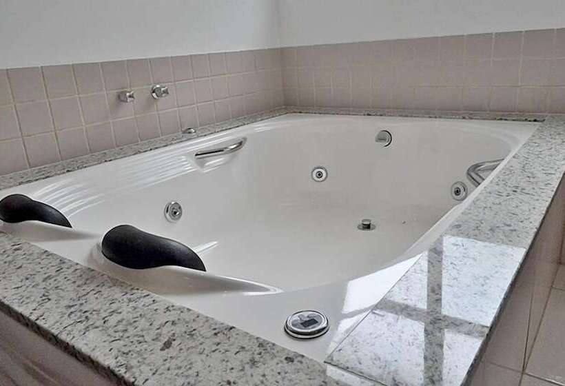 ペンション Pousada Matitaterê