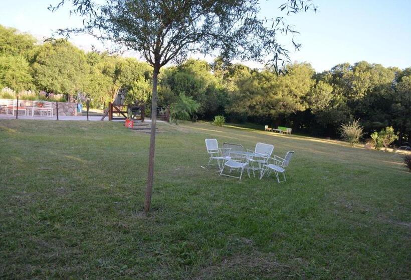 Pueblo Santo, Cabañas & Suites