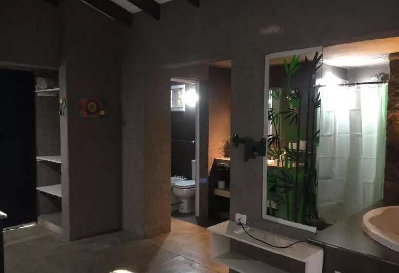 Pueblo Santo, Cabañas & Suites