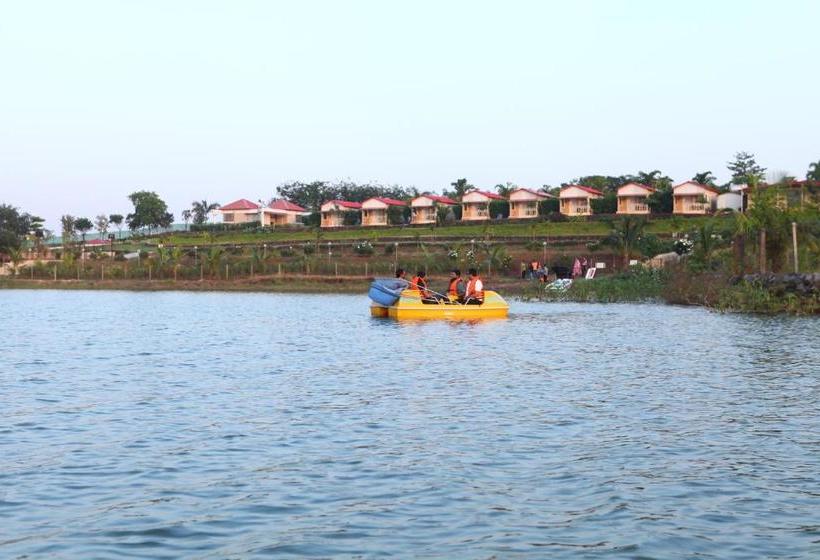 Savana Lake Resort
