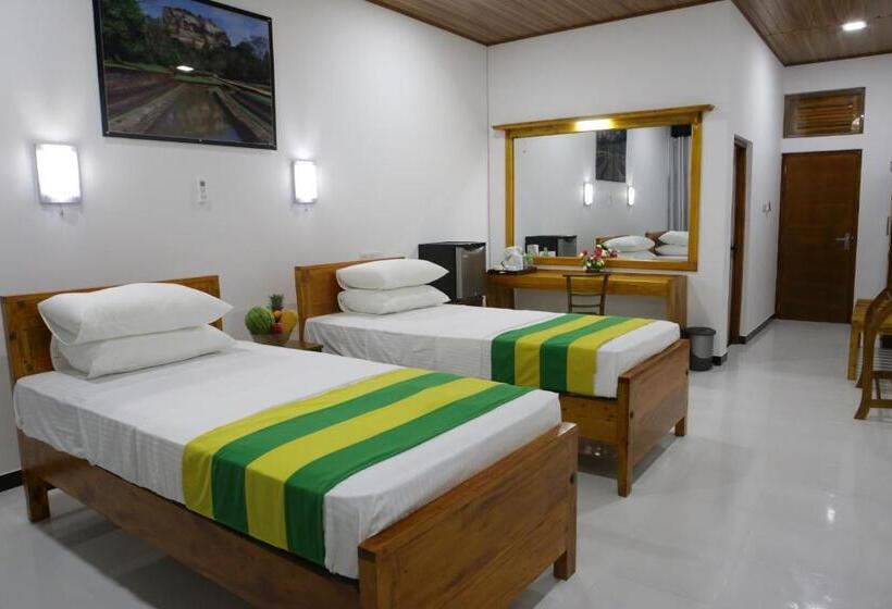 Acme Grand Hotel Habarana