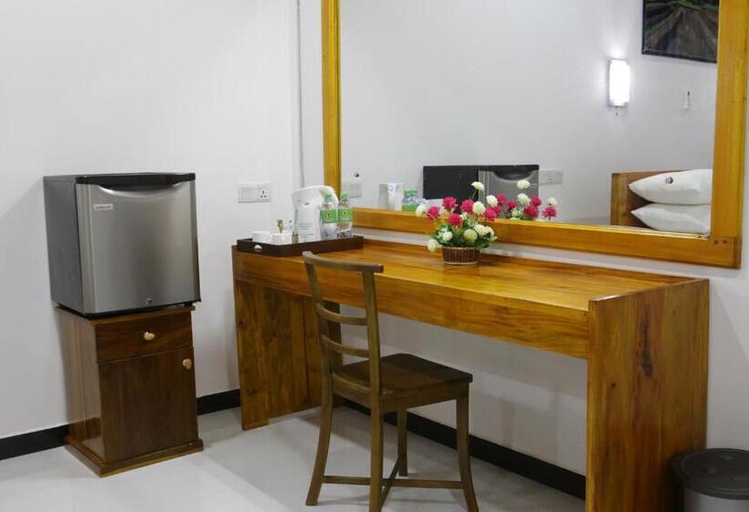 Acme Grand Hotel Habarana