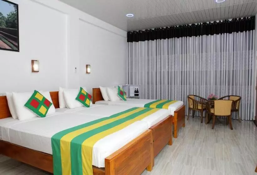 Acme Grand Hotel Habarana