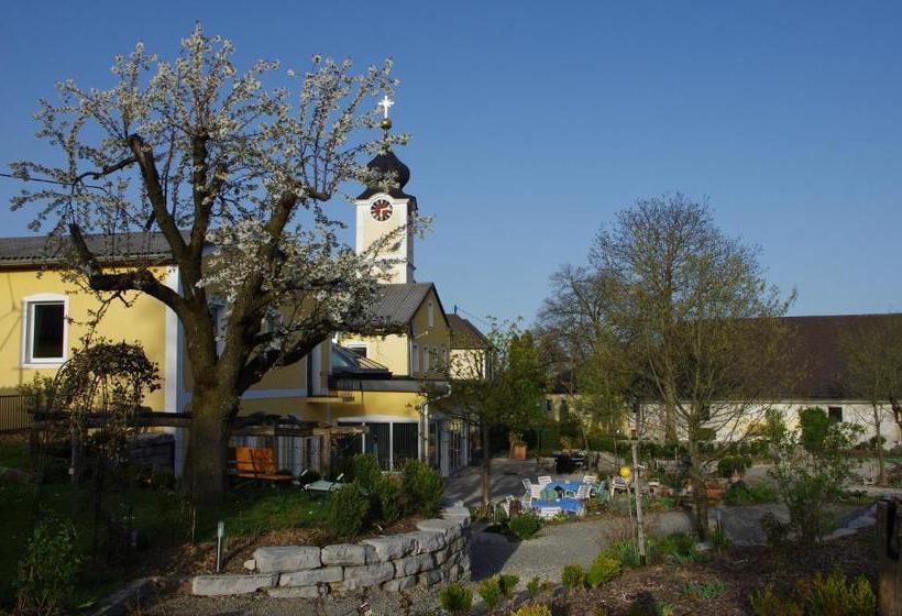 ユースホステル Natur.gut Gartner