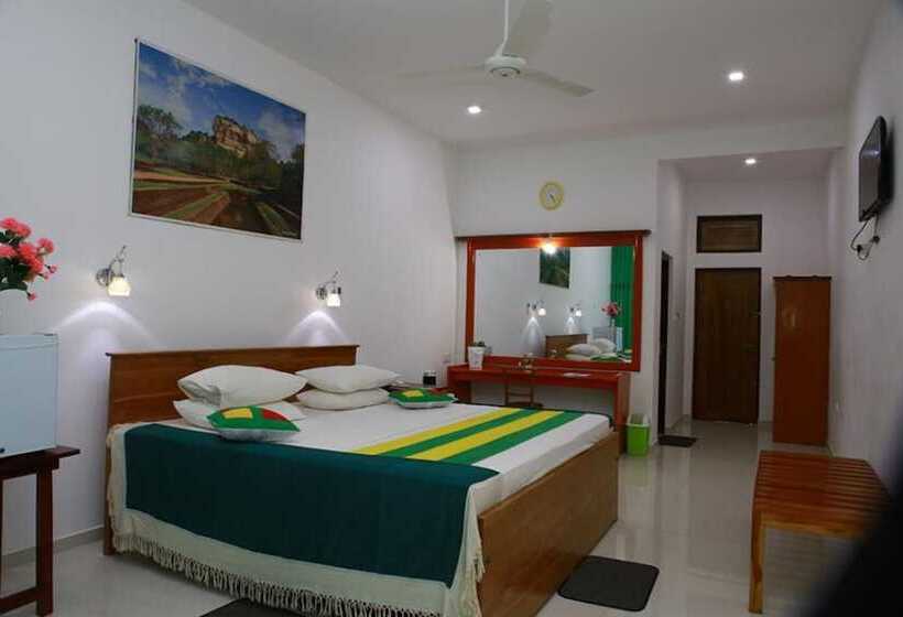 Acme Grand Hotel Habarana