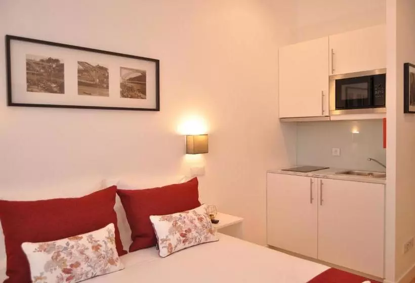 ホテル Mystay Porto Batalha
