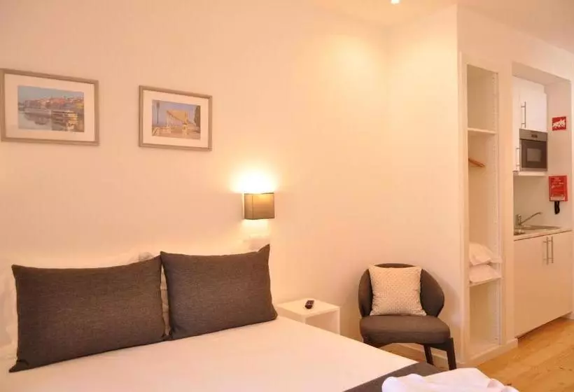 ホテル Mystay Porto Batalha