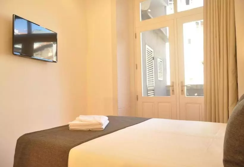 ホテル Mystay Porto Batalha