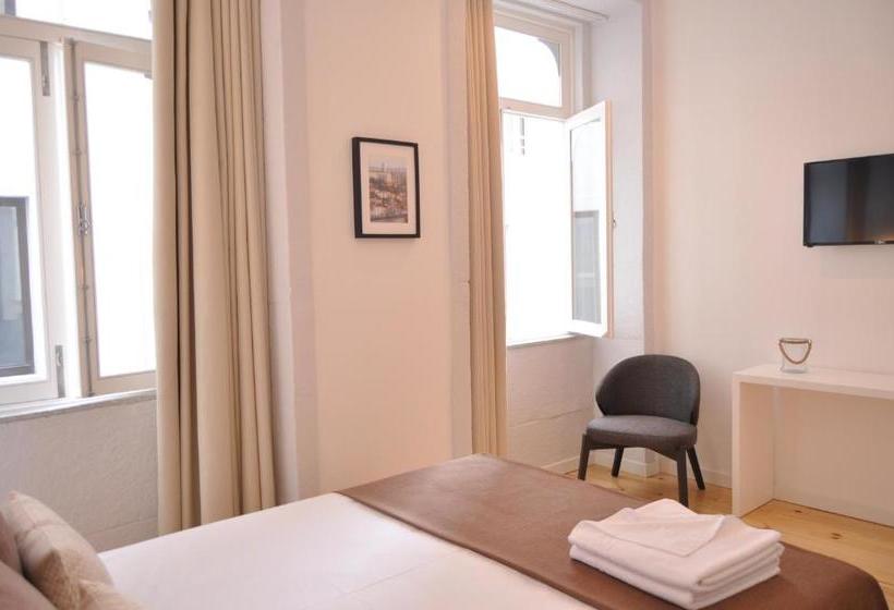 בית מלון כפרי Mystay Porto Batalha