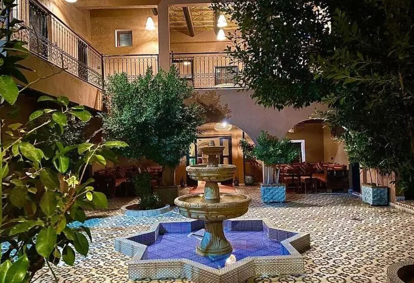 ペンション Riad Tamdakhte