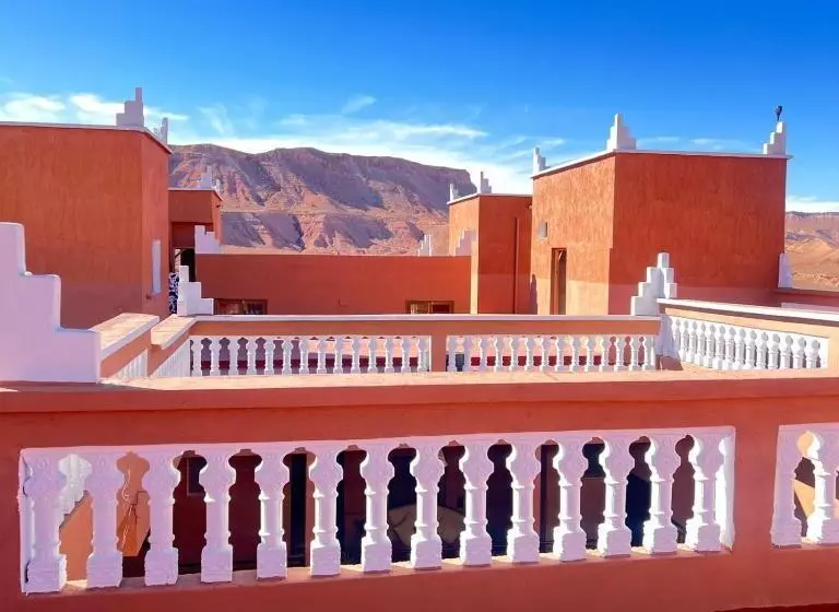 ペンション Riad Tamdakhte