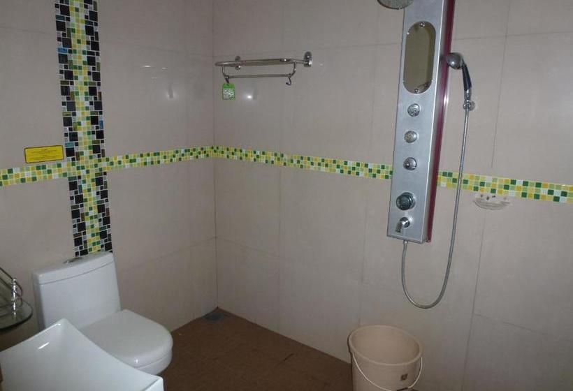 بنسيون Southcanal Holidays