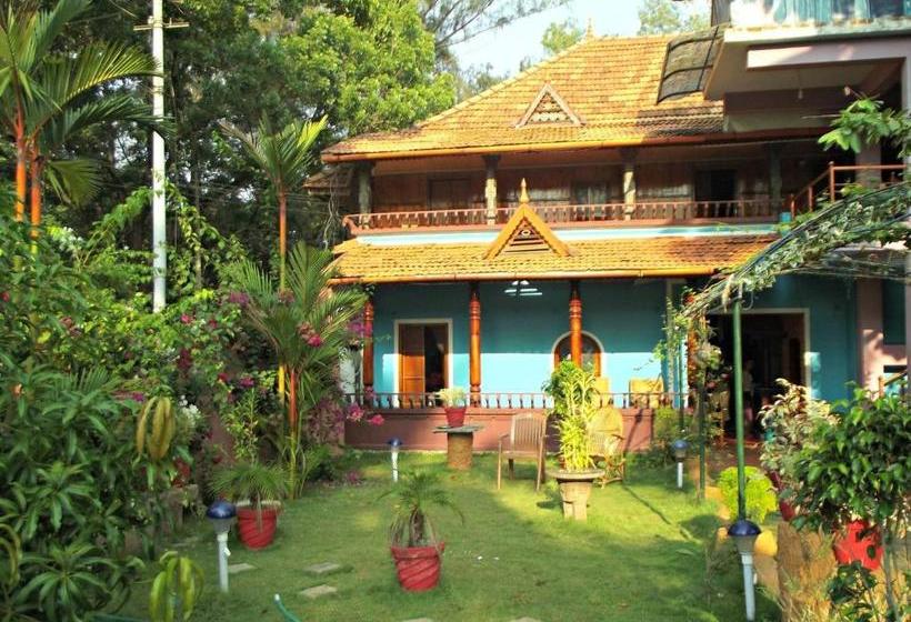 بنسيون Southcanal Holidays