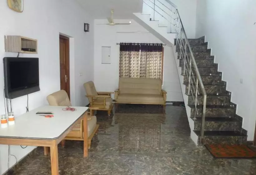 ペンション Southcanal Holidays