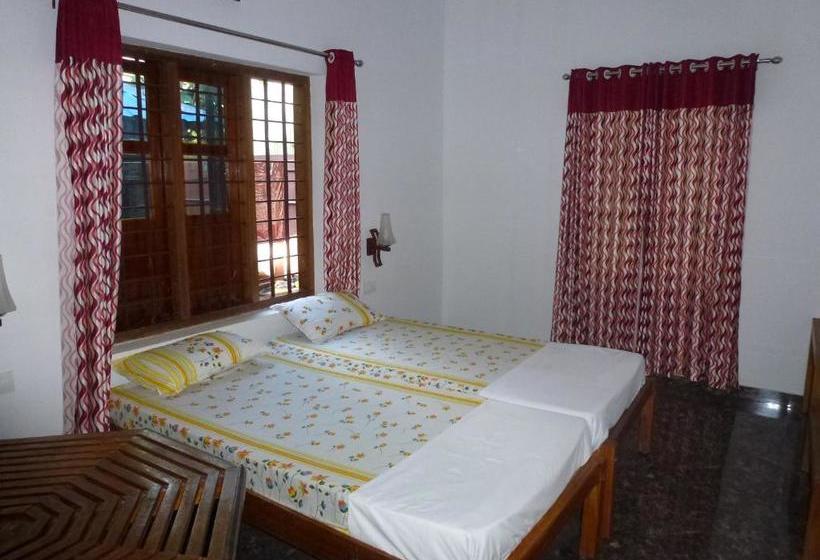 بنسيون Southcanal Holidays