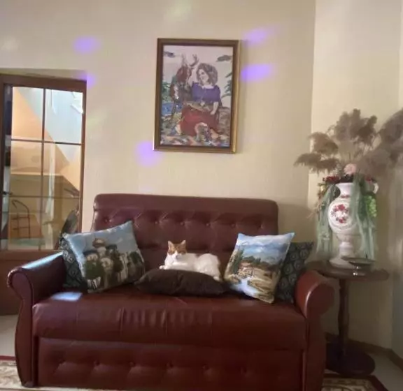 ペンション Three Korony