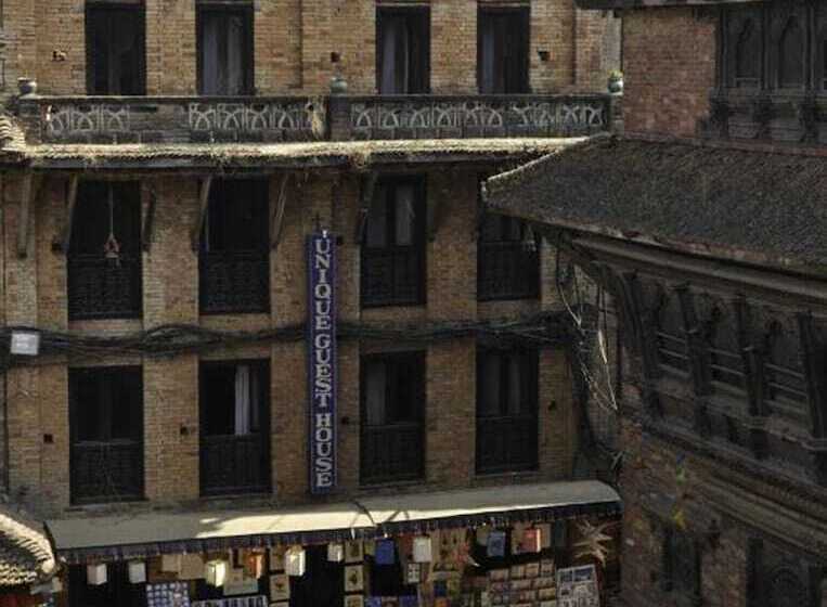 پانسیون Unique Guest House