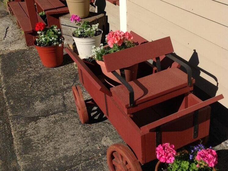 Strictly Moose Luxury Vacation Suites