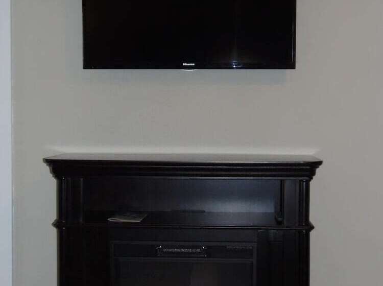 Strictly Moose Luxury Vacation Suites