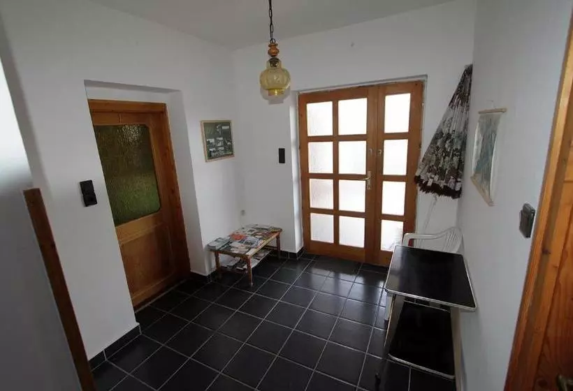 Vöröskő Apartmanház