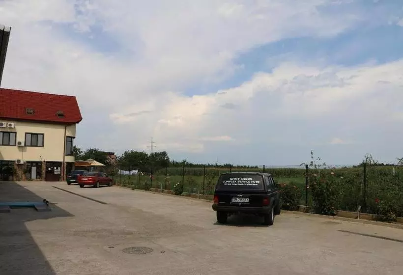 هاستل Hanu Lui Gica Spa