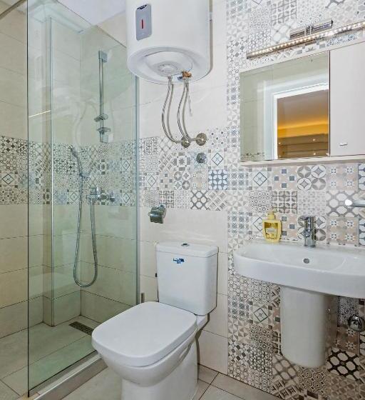 Pension (Hôtel basse catégorie) Bitrak Guest House