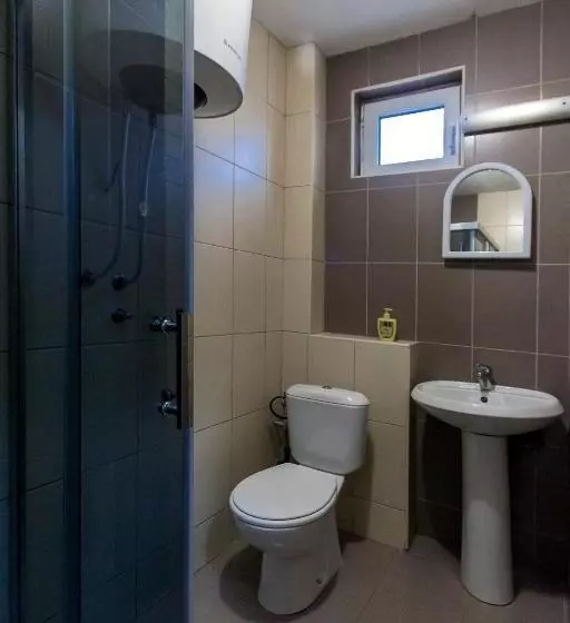 پانسیون Bitrak Guest House