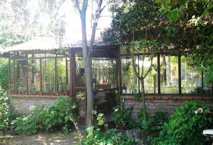 Majatalo Hostal Renoir