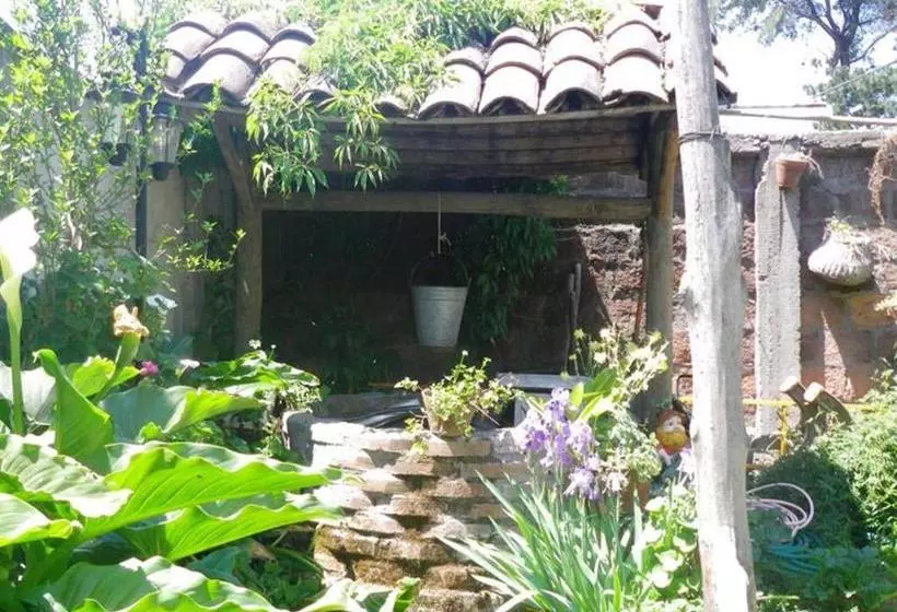 Majatalo Hostal Renoir