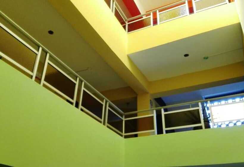 پانسیون La Posada Del Rey Lima Airport Hostel