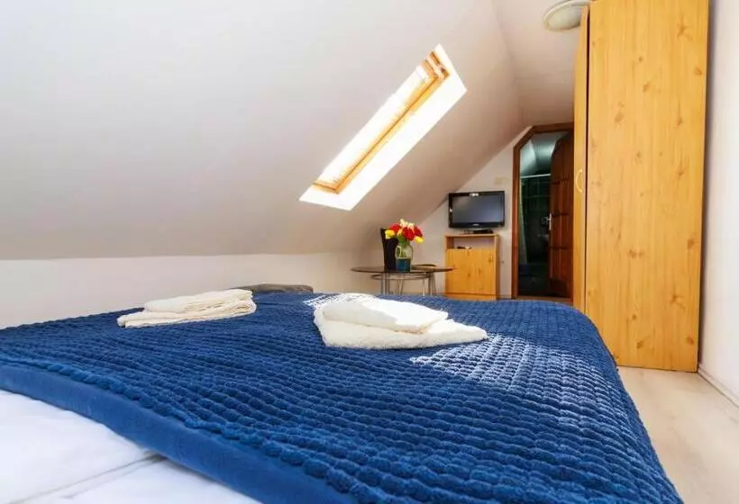 Majatalo Retel Vitez Vendégház