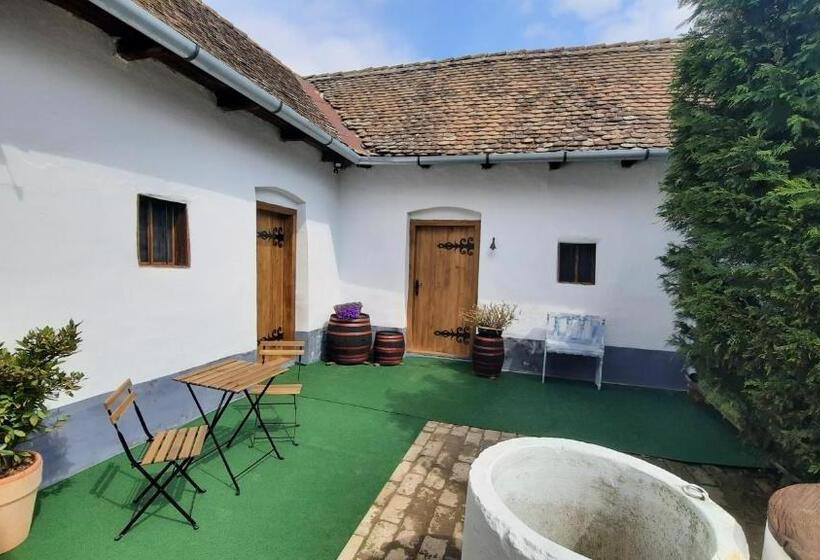 Pensão Tornácos Vendégház