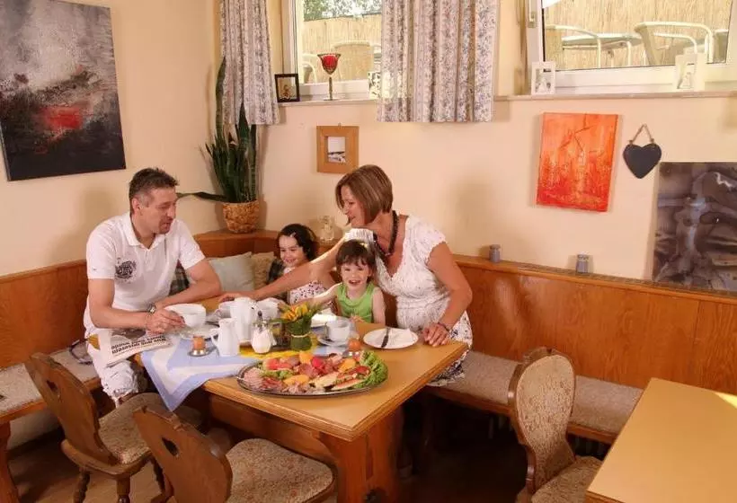 Pension Strohmer