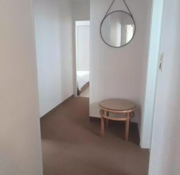 Hotelli A L'Orée De La Forêt