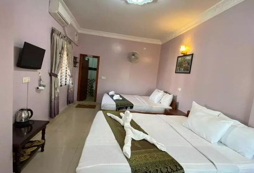 Majatalo Avocado Guesthouse