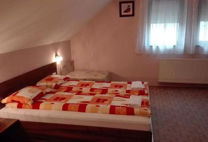 Majatalo Csipkeház Apartman