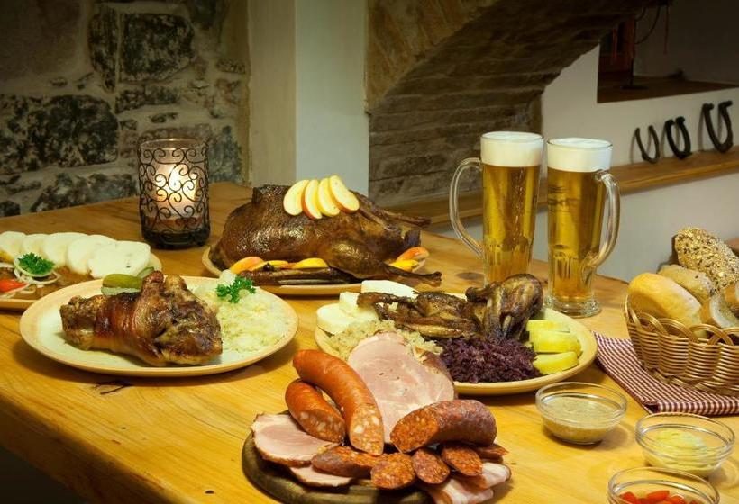 Pensjonat Dvůr Stráň