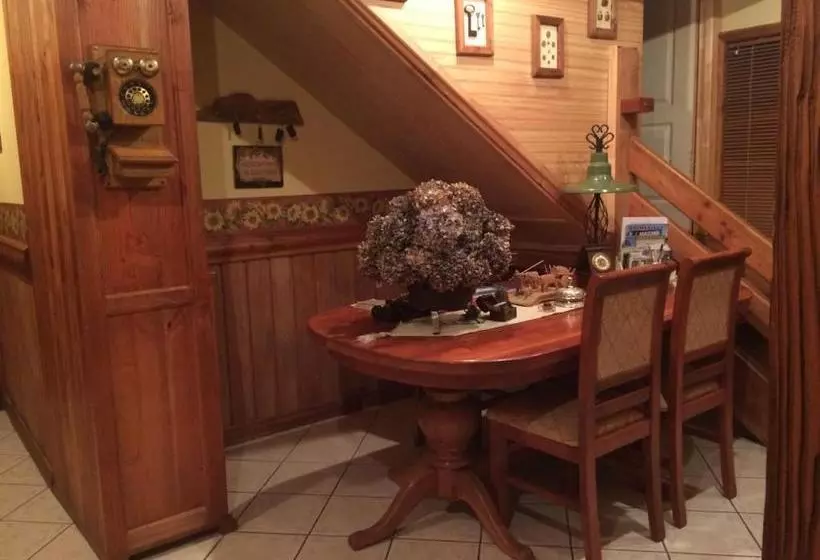 ペンション Merken Bed & Breakfast