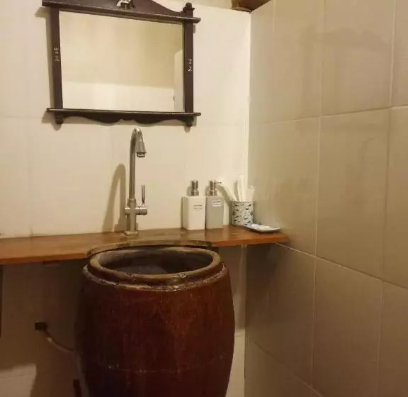 پانسیون Khmer Hands