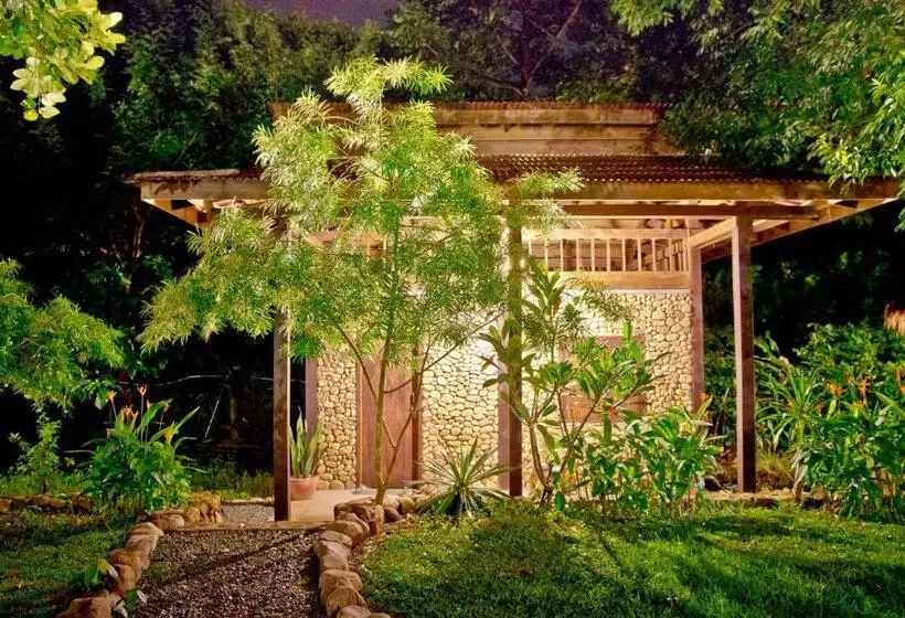 پانسیون Khmer Hands