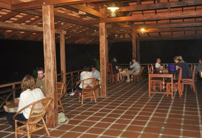 بنسيون Khmer Hands