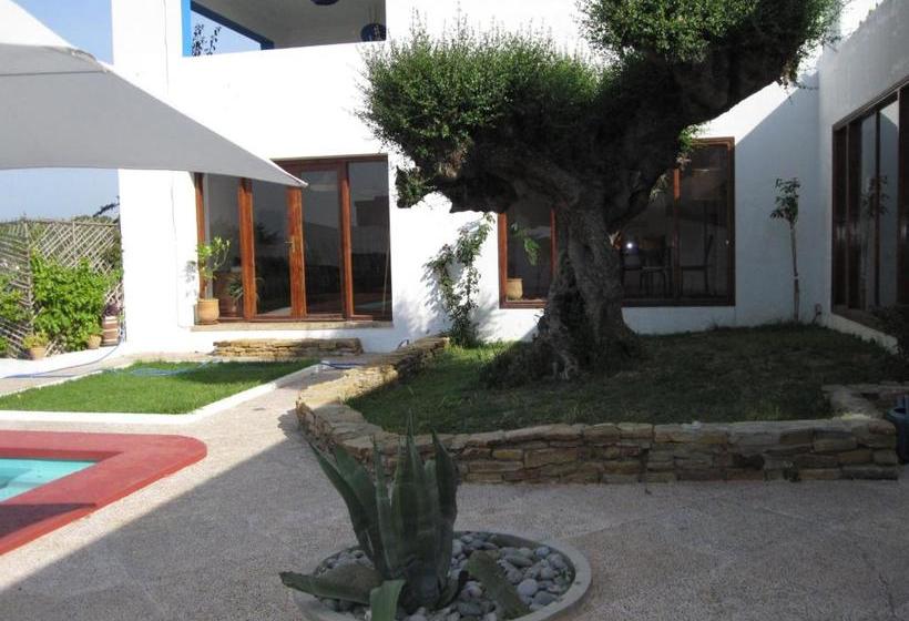 پانسیون Villa Zahra