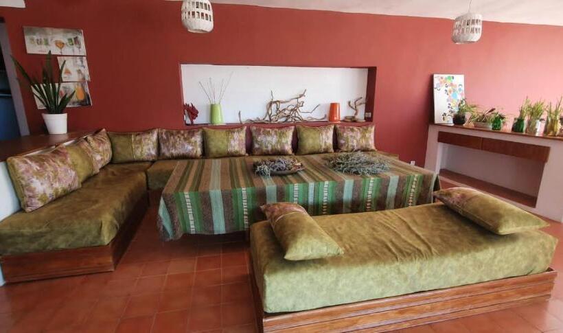 پانسیون Villa Zahra