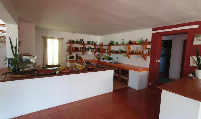 پانسیون Villa Zahra