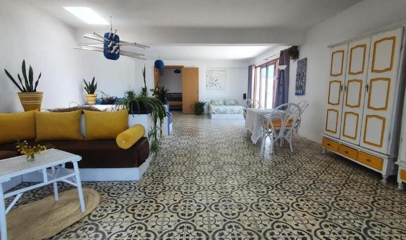 پانسیون Villa Zahra