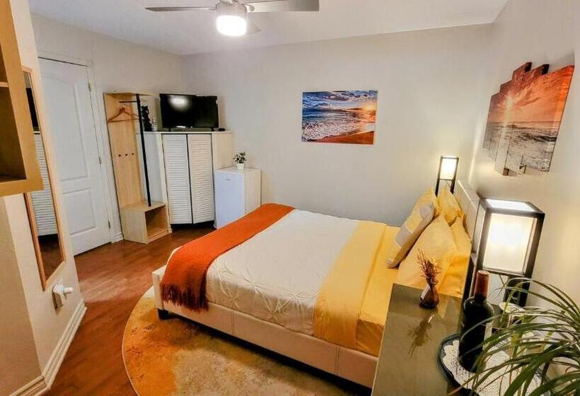 Kokomo Inn Bed And Breakfast Ottawa Gatineau S Only Tropical Riverfront B&b On The National Capital