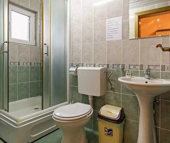 پانسیون Bogdanoski Studios & Guest Rooms
